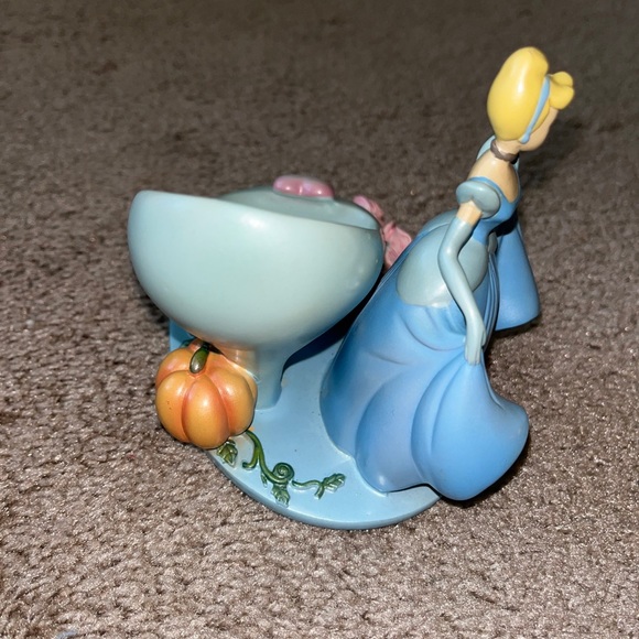 Disney Princess Forever Cinderella Soap Dish Glass Slipper Bathroom Decor. - Picture 7 of 9